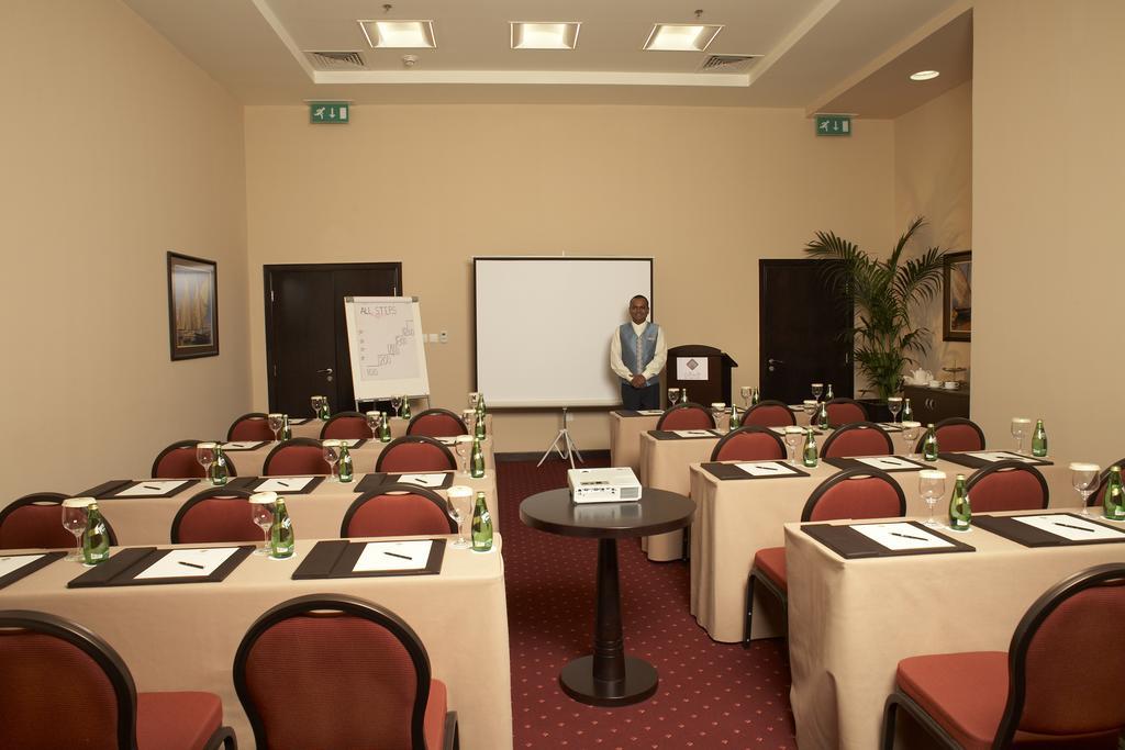 Al Manzel Hotel Apartments Abu Dhabi Exterior foto
